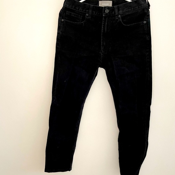 Everlane black jeans, straight cut. - Picture 1 of 3
